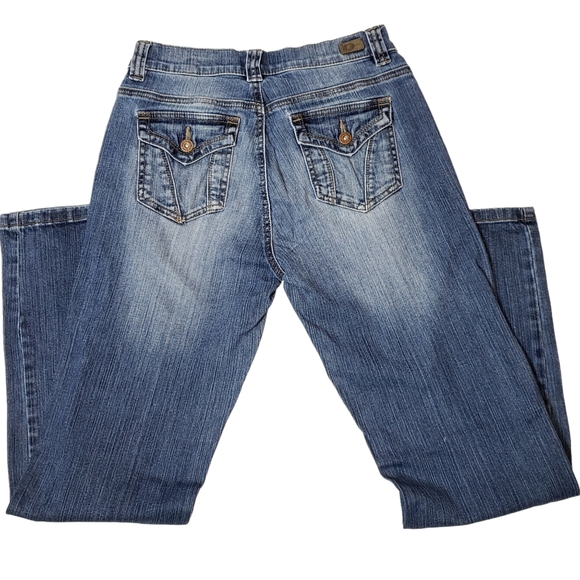 DKNY Jeans - Picture 6 of 9